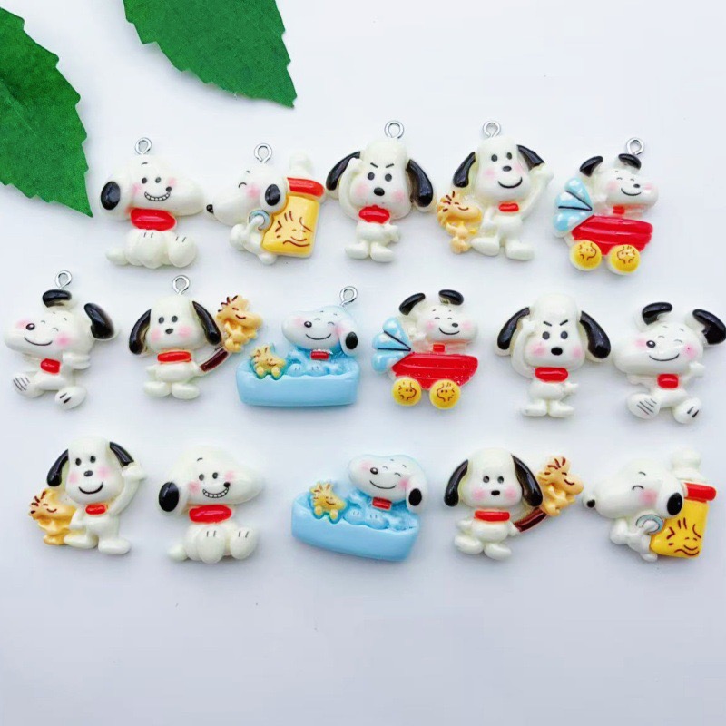 Resin Craft Projects - 12 pendenti in resina a forma